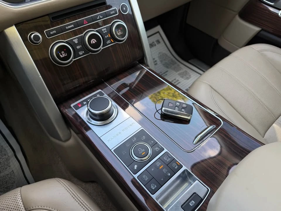 2016 Land Rover Range Rover L405 - Image 16 of 20