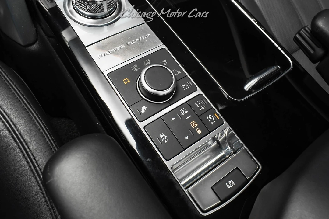 2016 Land Rover Range Rover L405 - Image 17 of 21