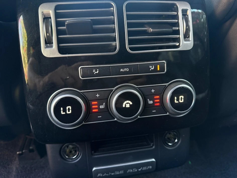 2016 Land Rover Range Rover L405 - Image 9 of 20
