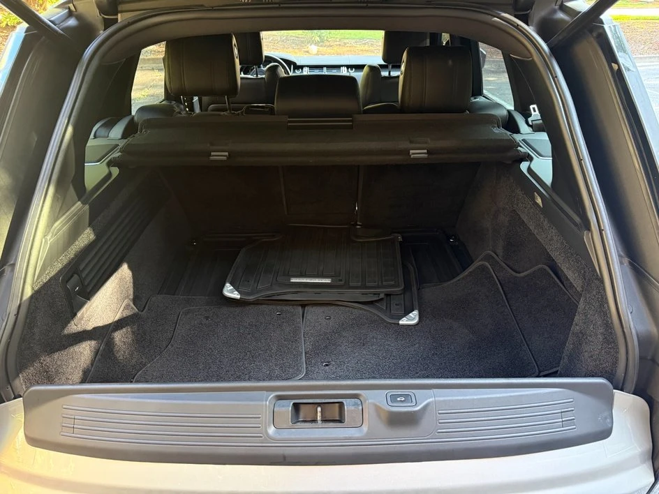 2016 Land Rover Range Rover L405 - Image 7 of 20