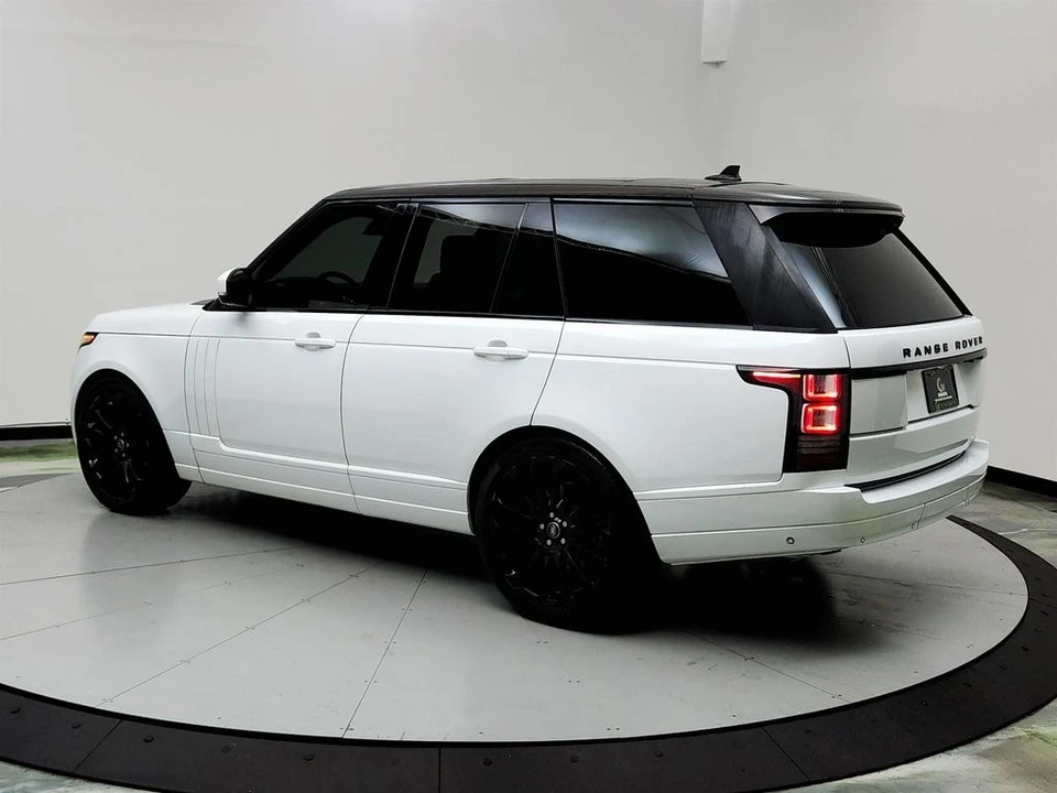 2016 Land Rover Range Rover L405 - Image 7 of 12