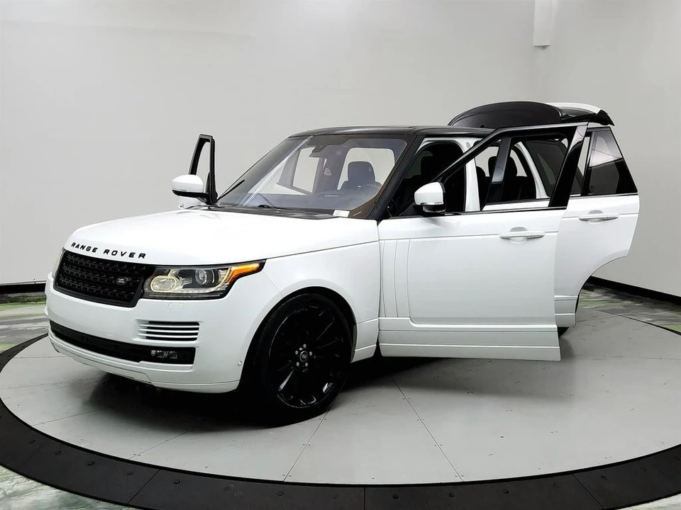 2016 Land Rover Range Rover L405 - Image 9 of 12