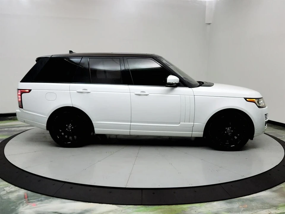 2016 Land Rover Range Rover L405 - Image 4 of 12