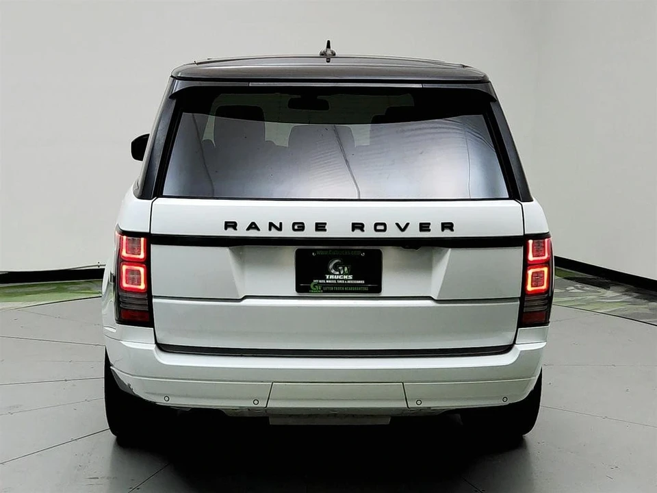 2016 Land Rover Range Rover L405 - Image 6 of 12