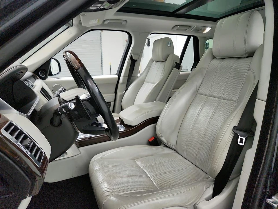 2016 Land Rover Range Rover L405 - Image 14 of 21