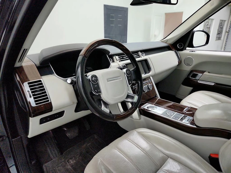 2016 Land Rover Range Rover L405 - Image 13 of 21