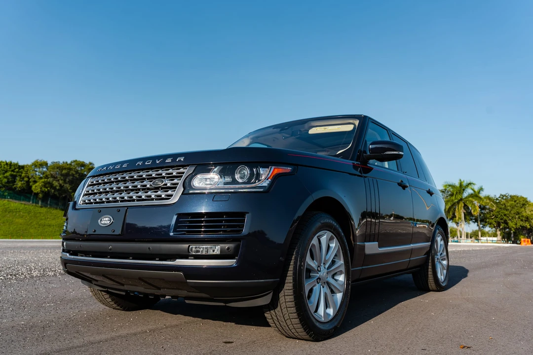 2016 Land Rover Range Rover L405 - Image 5 of 31