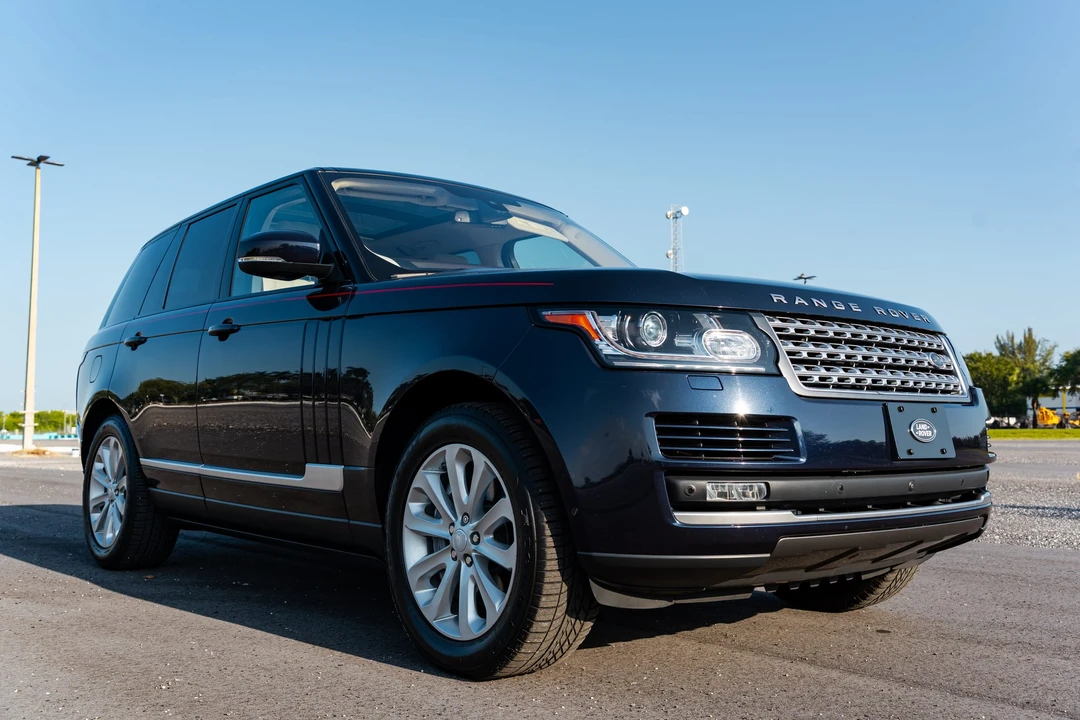 2016 Land Rover Range Rover L405 - Image 16 of 31