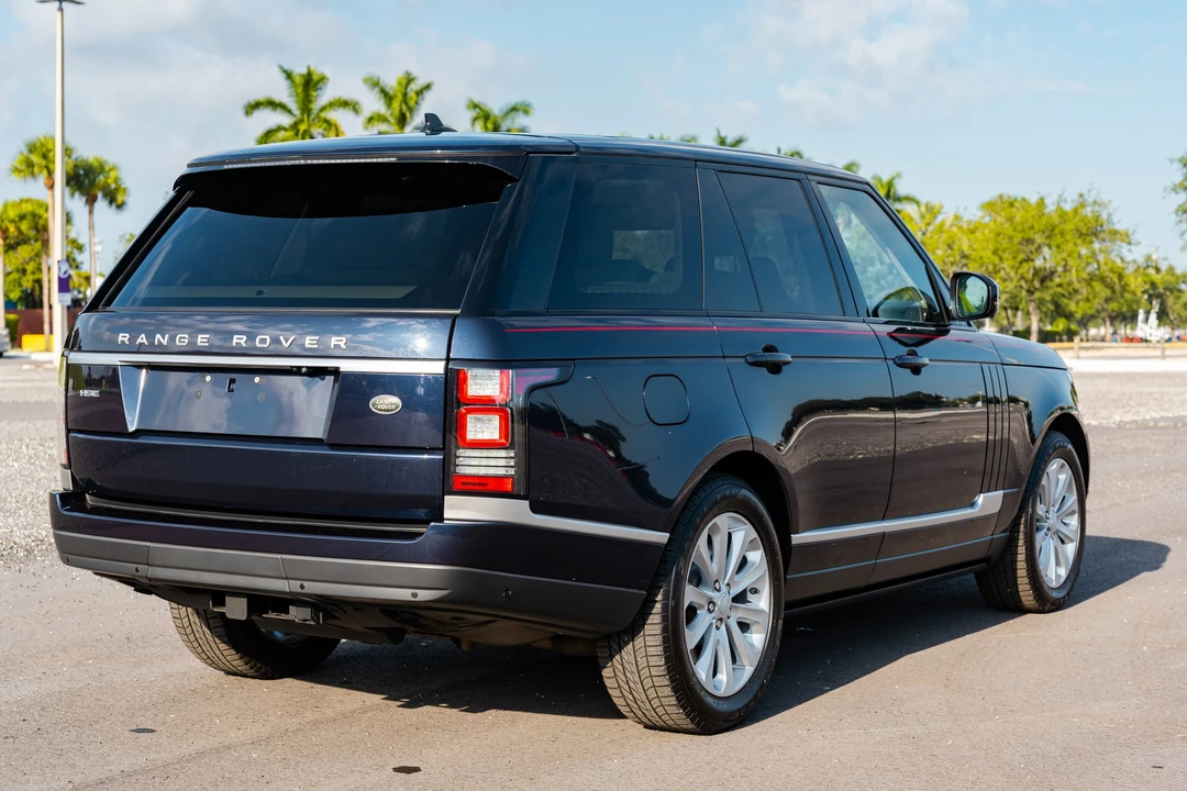 2016 Land Rover Range Rover L405 - Image 22 of 31