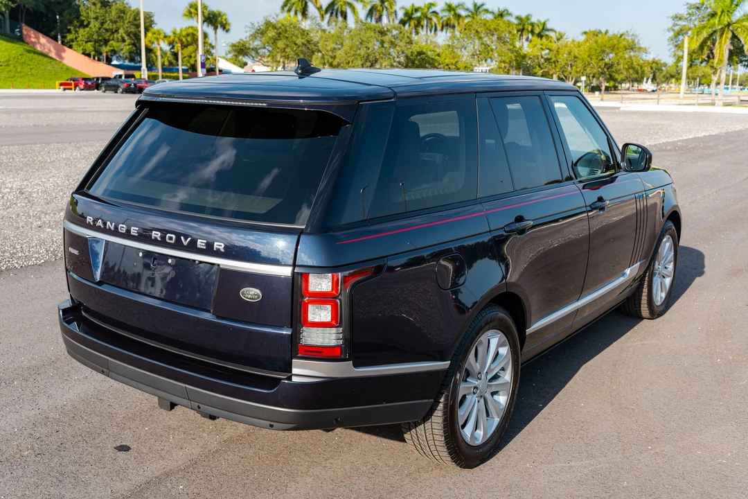 2016 Land Rover Range Rover L405 - Image 21 of 31