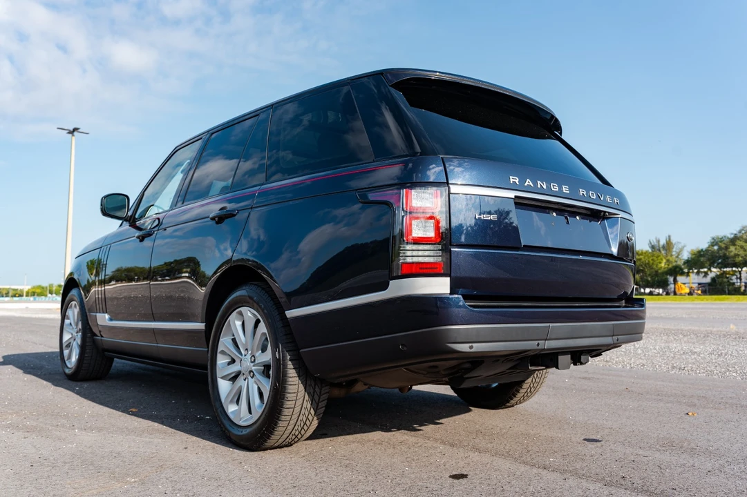 2016 Land Rover Range Rover L405 - Image 9 of 31
