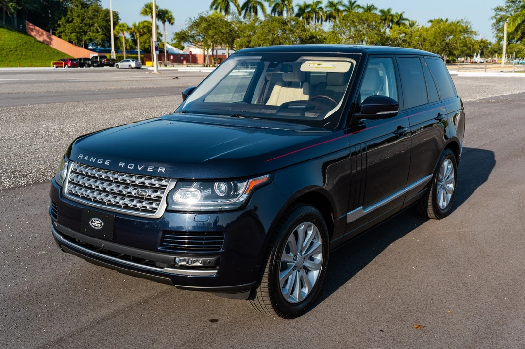2016 Land Rover Range Rover L405 - Image 5 of 31