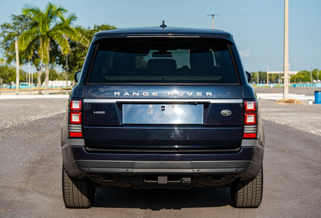 2016 Land Rover Range Rover L405 - Image 12 of 31
