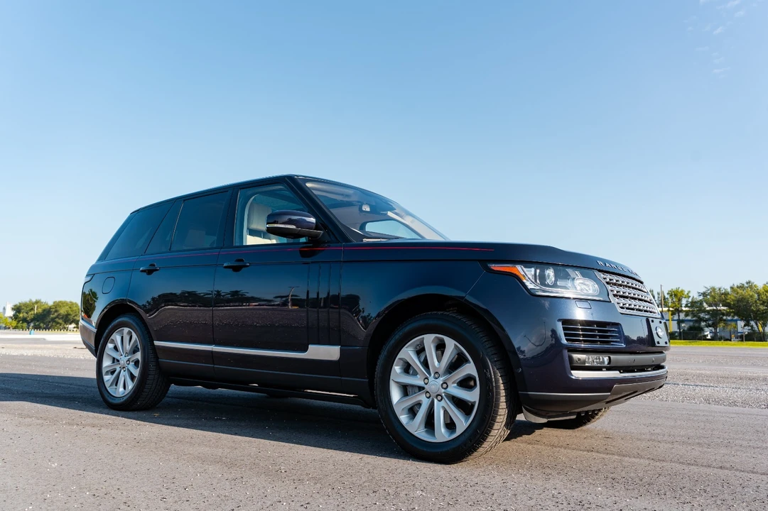 2016 Land Rover Range Rover L405 - Image 25 of 31