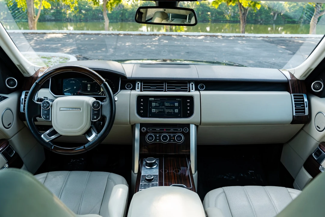 2016 Land Rover Range Rover L405 - Image 31 of 31