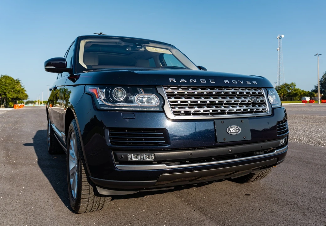 2016 Land Rover Range Rover L405 - Image 24 of 31