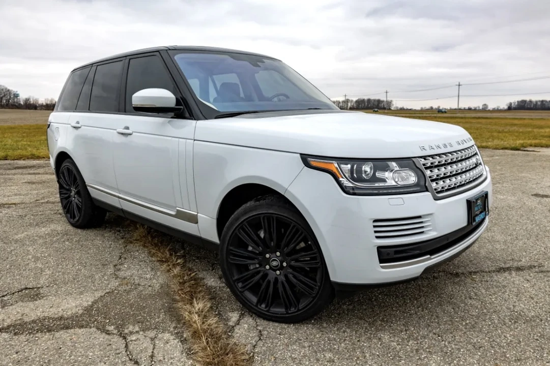 2016 Land Rover Range Rover L405 - Image 11 of 31