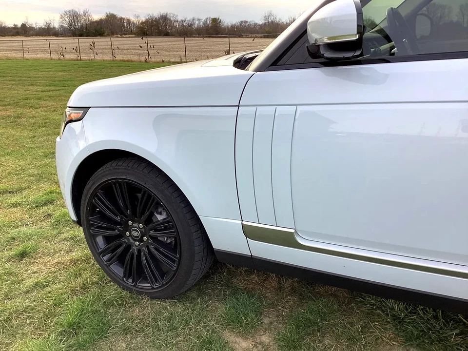 2016 Land Rover Range Rover L405 - Image 18 of 31