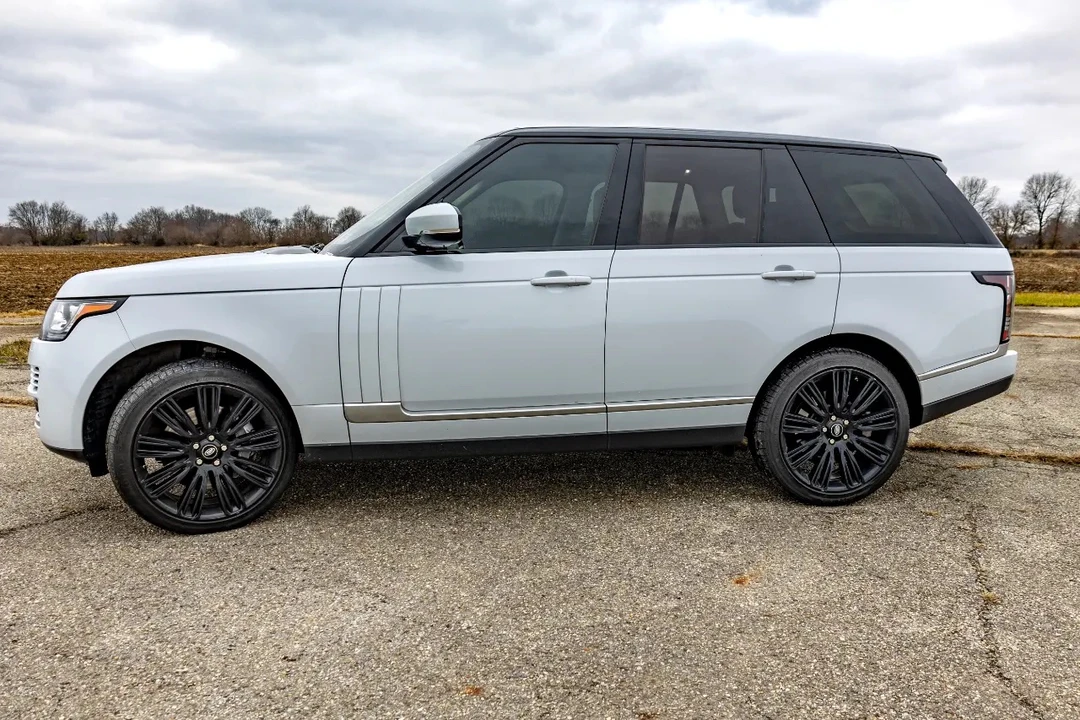 2016 Land Rover Range Rover L405 - Image 8 of 31