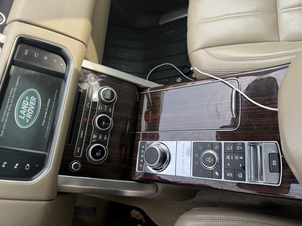 2016 Land Rover Range Rover L405 - Image 8 of 15