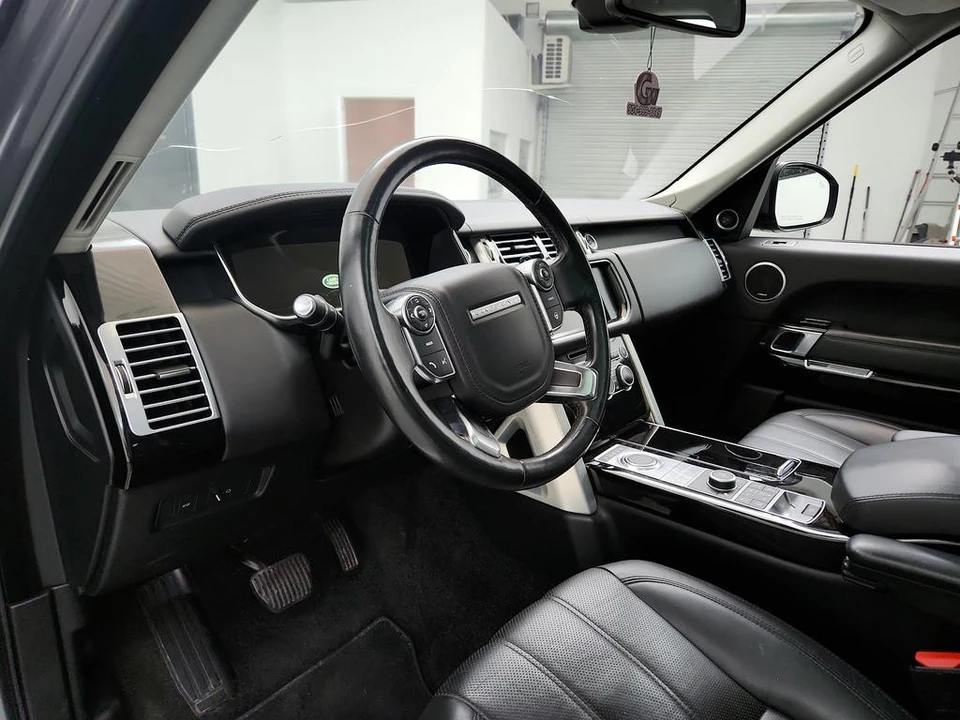 2016 Land Rover Range Rover L405 - Image 13 of 21
