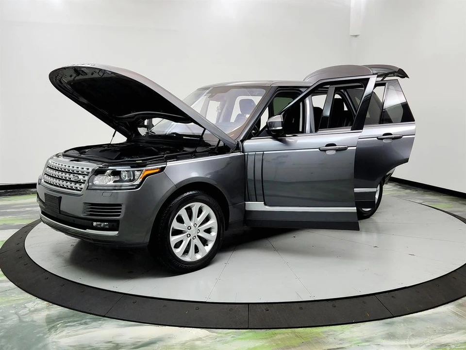 2016 Land Rover Range Rover L405 - Image 9 of 21