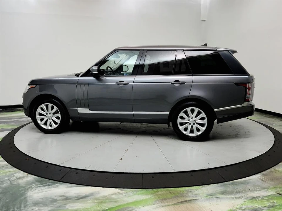 2016 Land Rover Range Rover L405 - Image 8 of 21