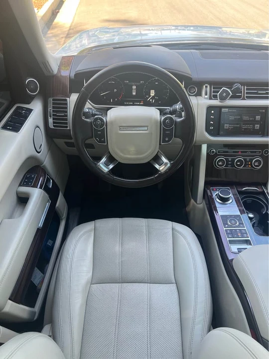 2016 Land Rover Range Rover L405 - Image 16 of 21