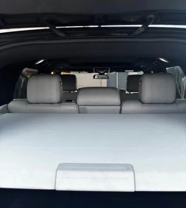 2016 Land Rover Range Rover L405 - Image 10 of 14