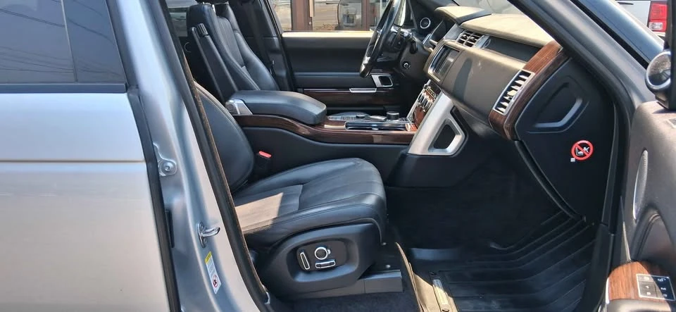 2016 Land Rover Range Rover L405 - Image 4 of 20