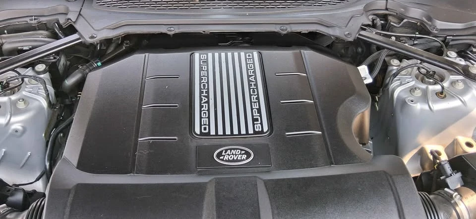 2016 Land Rover Range Rover L405 - Image 6 of 20