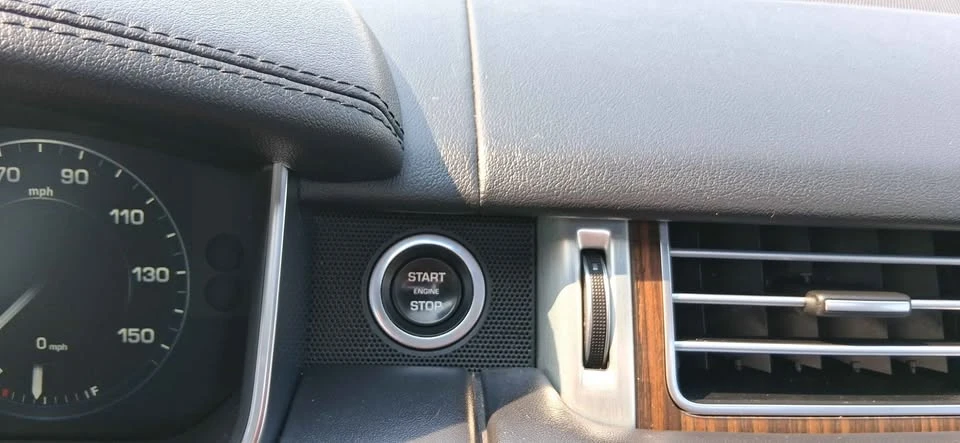 2016 Land Rover Range Rover L405 - Image 13 of 20