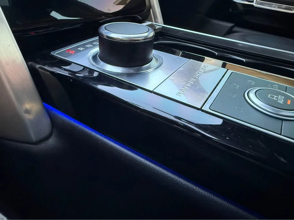 2016 Land Rover Range Rover L405 - Image 14 of 20