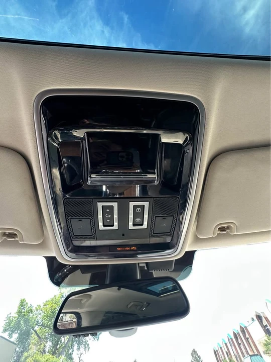 2016 Land Rover Range Rover L405 - Image 10 of 19