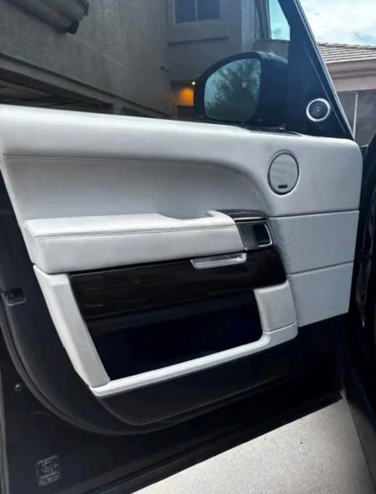 2016 Land Rover Range Rover L405 - Image 11 of 14