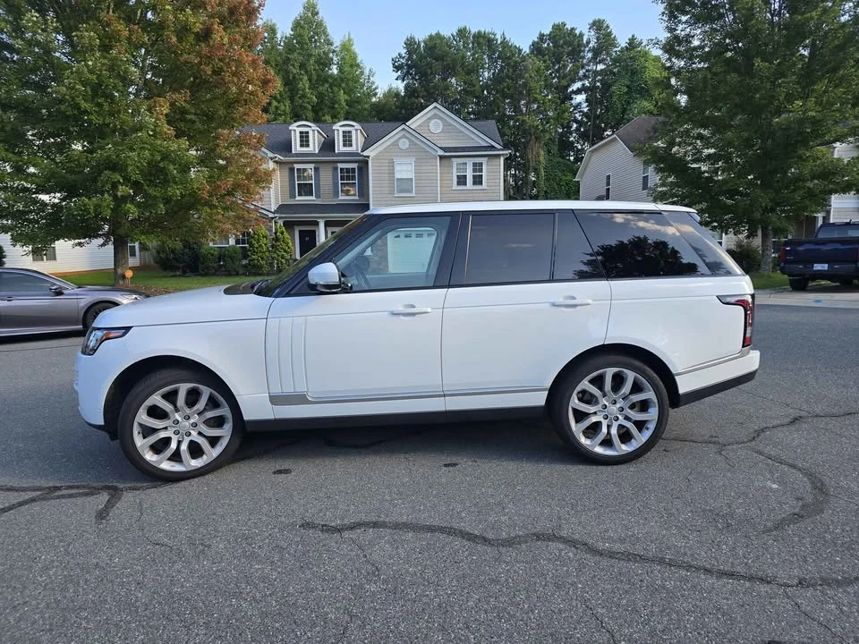 2016 Land Rover Range Rover L405 - Image 4 of 20