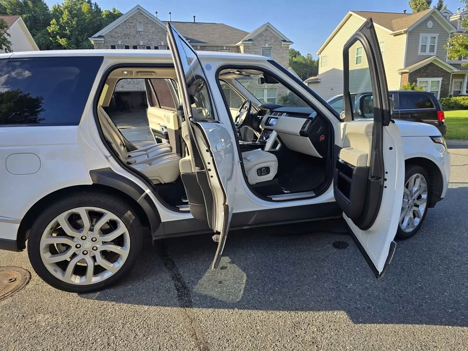 2016 Land Rover Range Rover L405 - Image 13 of 20