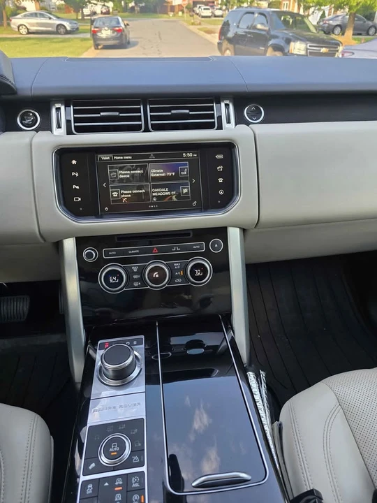 2016 Land Rover Range Rover L405 - Image 18 of 20