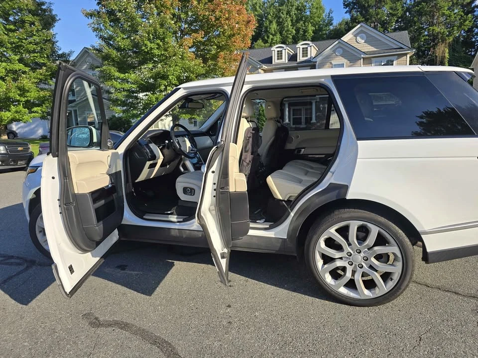 2016 Land Rover Range Rover L405 - Image 10 of 20