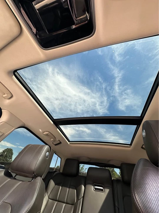 2016 Land Rover Range Rover L405 - Image 14 of 19