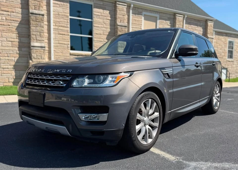 2016 Land Rover Range Rover L405 - Image 9 of 14