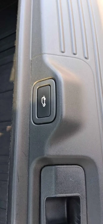 2016 Land Rover Range Rover L405 - Image 19 of 20