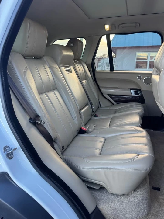 2016 Land Rover Range Rover L405 - Image 13 of 20