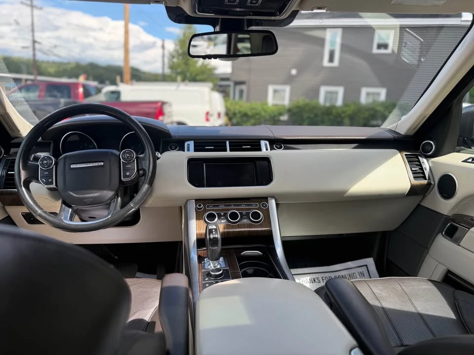 2016 Land Rover Range Rover L405 - Image 4 of 9