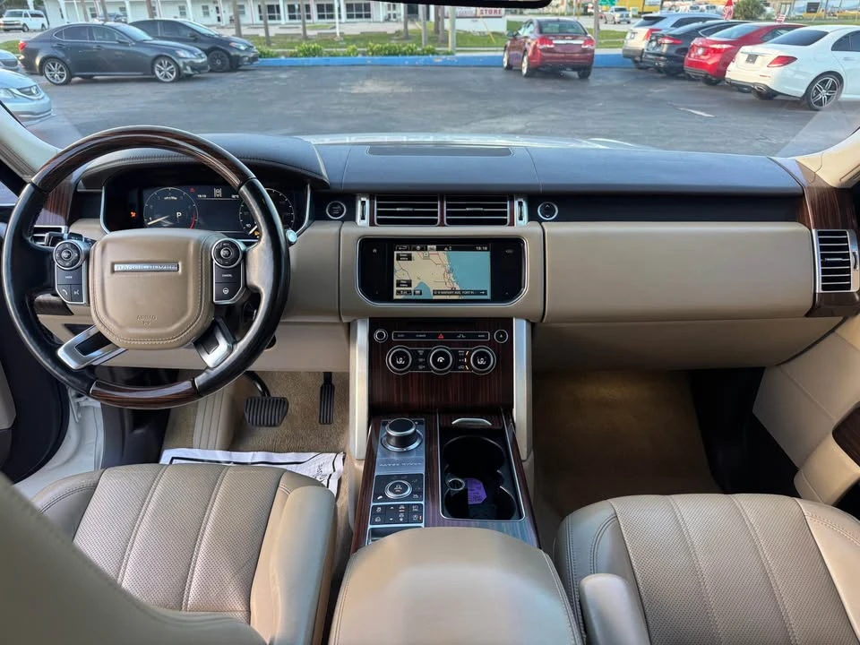 2016 Land Rover Range Rover L405 - Image 9 of 20