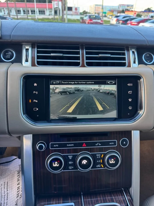 2016 Land Rover Range Rover L405 - Image 10 of 20