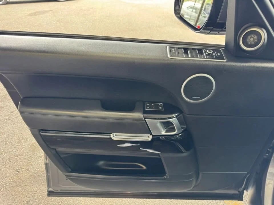 2016 Land Rover Range Rover L405 - Image 12 of 20