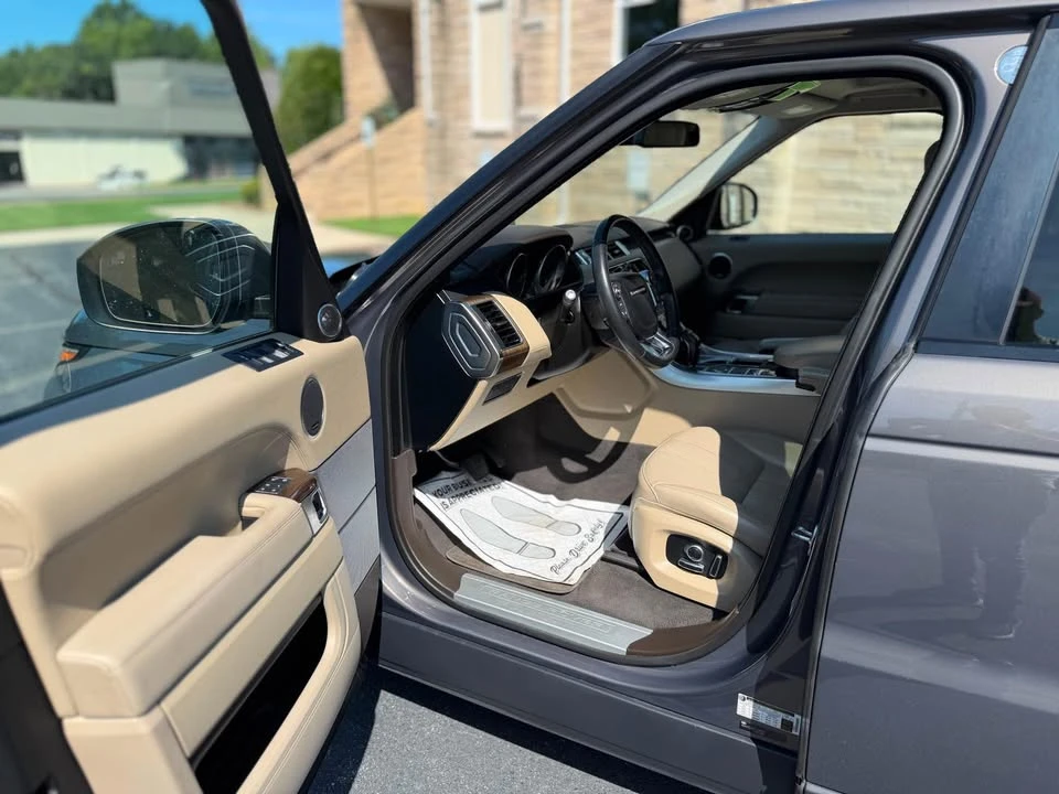 2016 Land Rover Range Rover L405 - Image 2 of 14