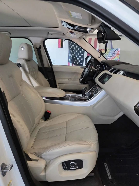 2016 Land Rover Range Rover L405 - Image 11 of 16