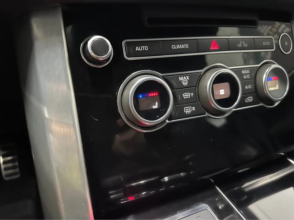 2016 Land Rover Range Rover L405 - Image 10 of 15